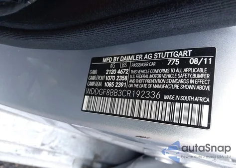 2012 Mercedes-Benz C 300 Sport 4Matic z USA, uszkodzony, nr VIN WDDGF8BB3CR192336